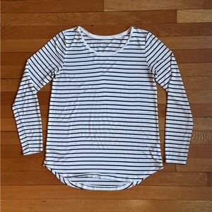 GAP Black and White Striped Long Sleeve Tee